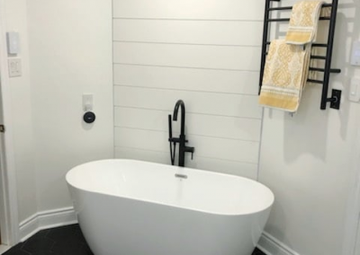 8×8 octagonal tile installation and freestanding bath